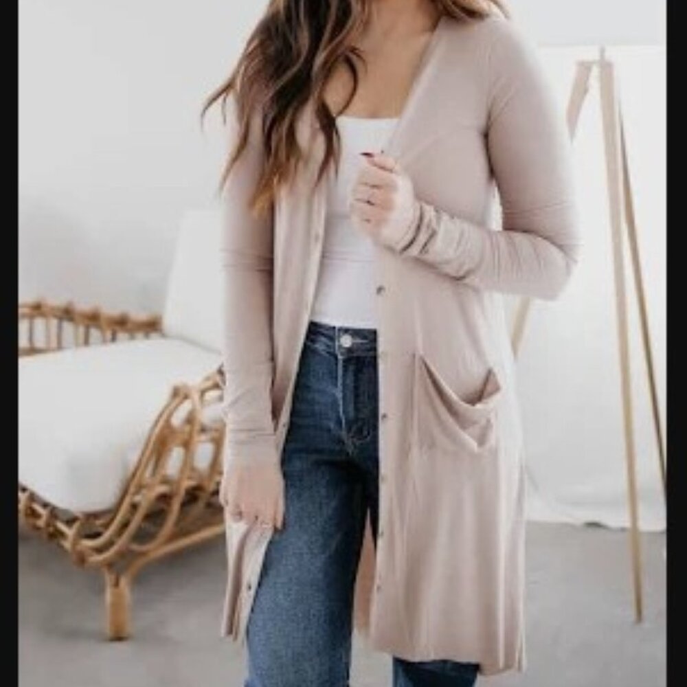 Kyemi Elle Lightweight Ribbed Cardigan - size L